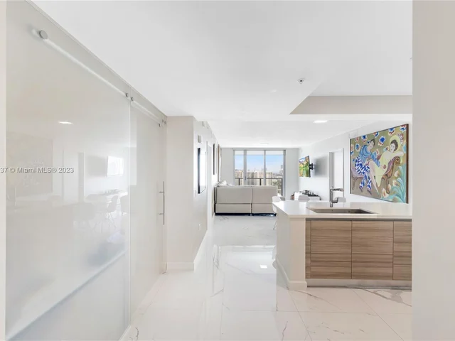 300 Sunny Isles # 2303, Sunny Isles Beach FL 33160