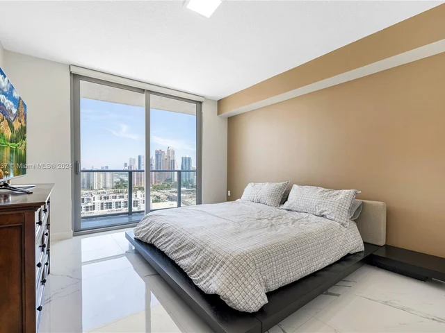 300 Sunny Isles # 2303, Sunny Isles Beach FL 33160