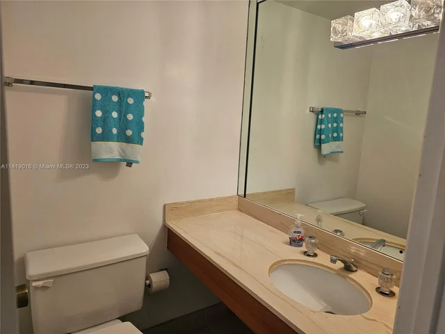 1985 S Ocean Dr, Hallandale Beach FL 33009