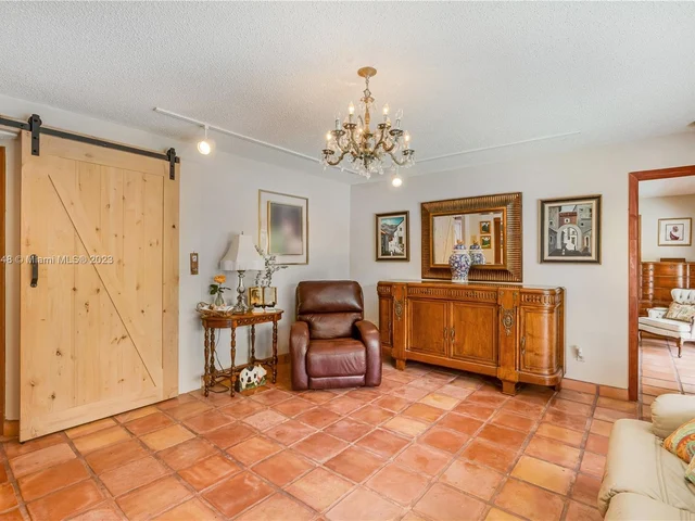 11980 SW 92nd Ln, Miami FL 33186