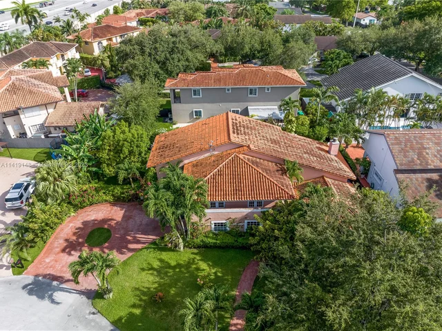 11980 SW 92nd Ln, Miami FL 33186