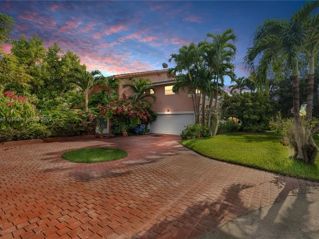 11980 SW 92nd Ln, Miami FL 33186