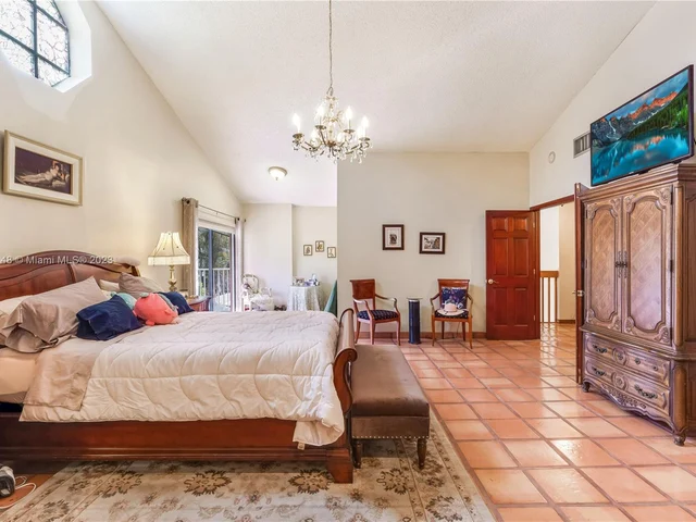 11980 SW 92nd Ln, Miami FL 33186