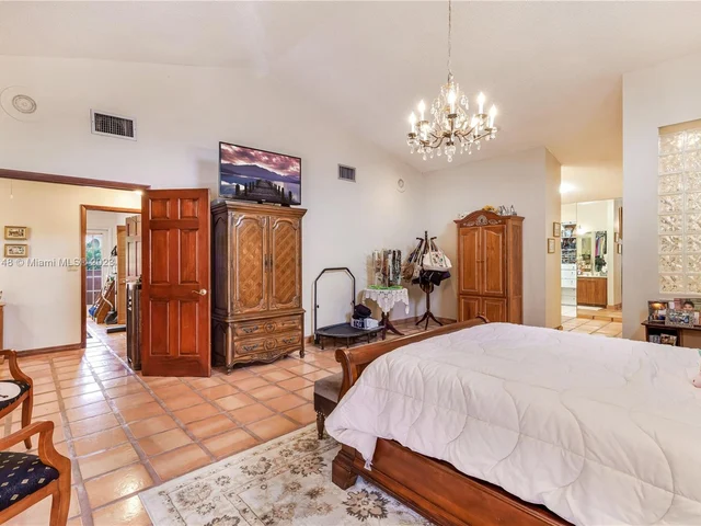 11980 SW 92nd Ln, Miami FL 33186