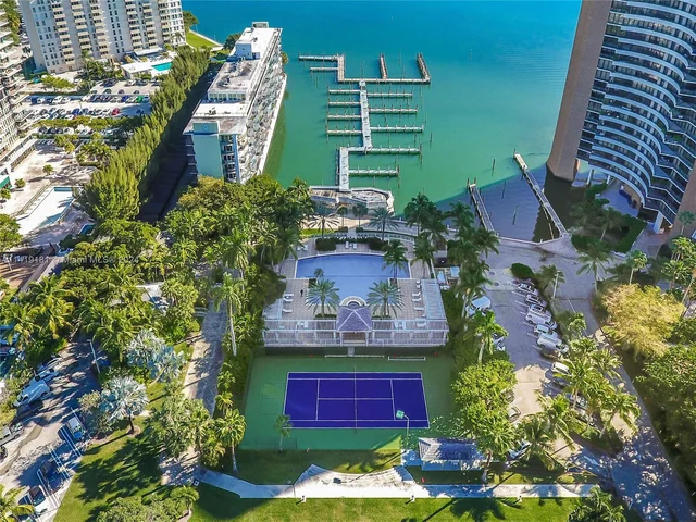 720 NE 69th St # 10N, Miami FL 33138