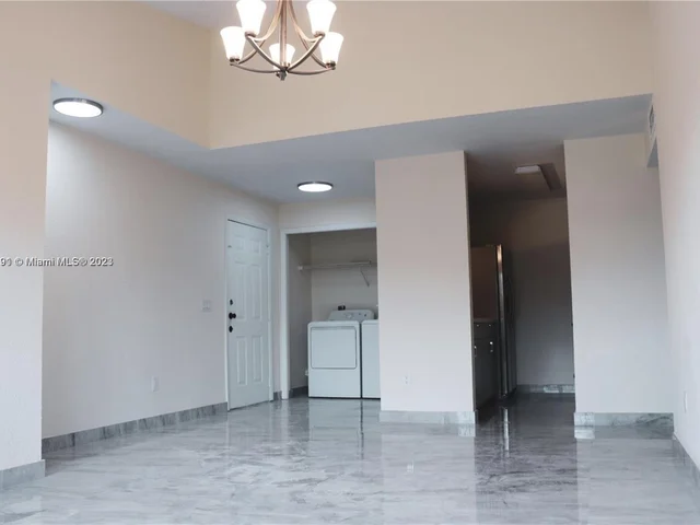 4281 W Mcnab Rd # 19, Pompano Beach FL 33069