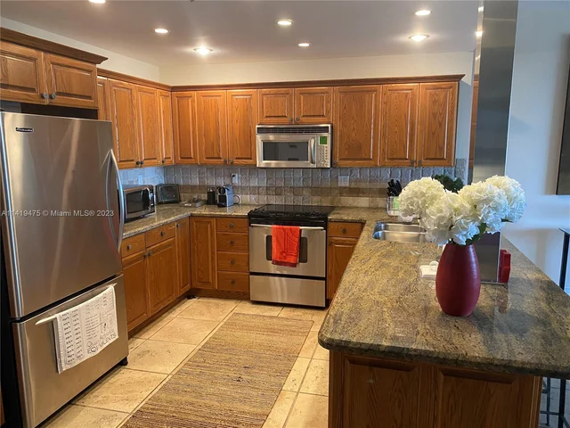 201 Crandon Blvd # 1223, Key Biscayne FL 33149