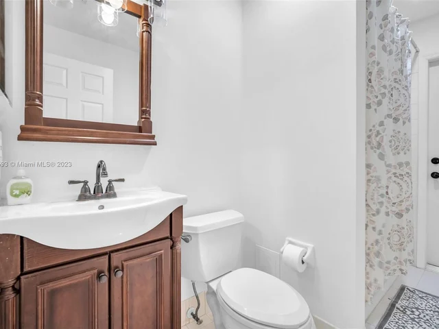 1637 SW 156TH AV, Pembroke Pines FL 33027