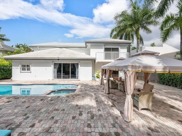 465 Golden Beach Dr, Golden Beach FL 33160