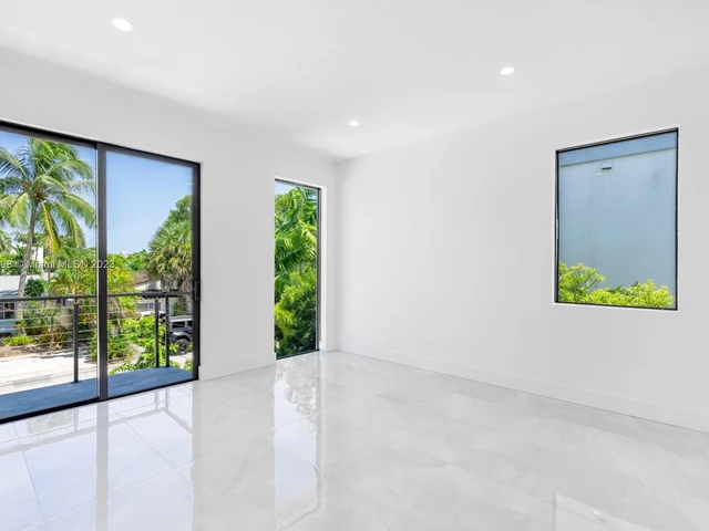 805 NE 16th Terrace # 1, Fort Lauderdale FL 33304