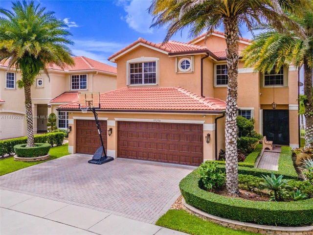 15234 SW 19th St, Miramar FL 33027