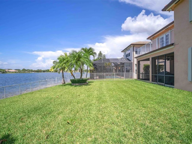 15234 SW 19th St, Miramar FL 33027