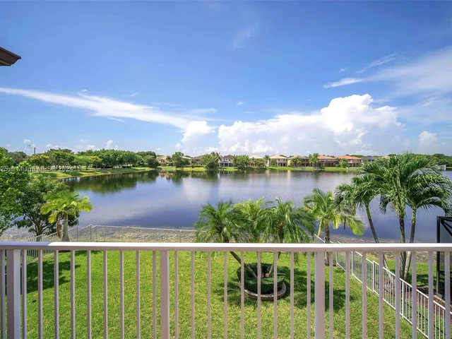 15234 SW 19th St, Miramar FL 33027