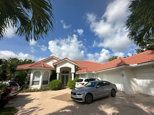 3280 Paddock Rd, Weston FL 33331