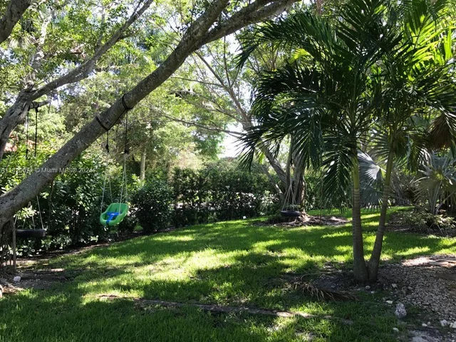 3280 Paddock Rd, Weston FL 33331