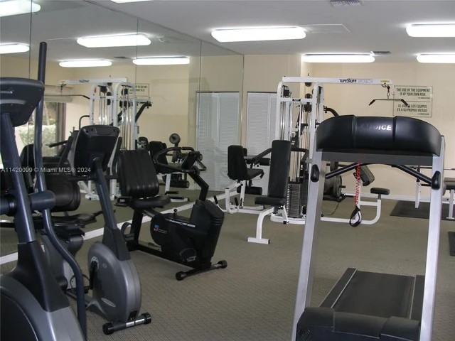 2625 NW Collins Ave. # 610, Miami Beach FL 33140