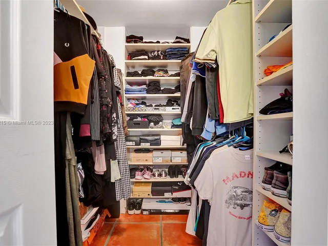 9156 Collins Avenue Unit 406, Surfside FL 33154