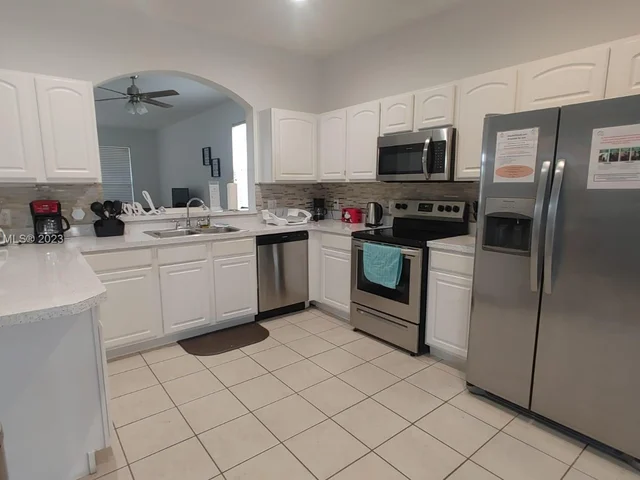 7751 BASNETT CIRCLE, Kissimmee FL 34747