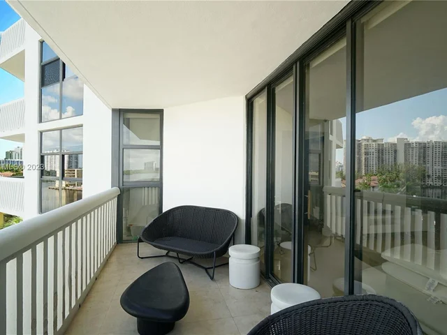 1000 W Island Blvd # 610, Aventura FL 33160