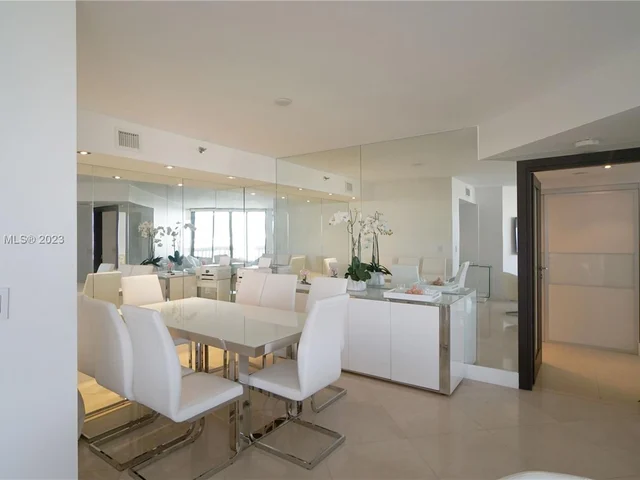 1000 W Island Blvd # 610, Aventura FL 33160