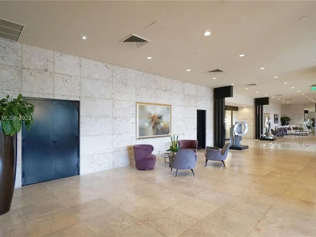 1000 W Island Blvd # 610, Aventura FL 33160