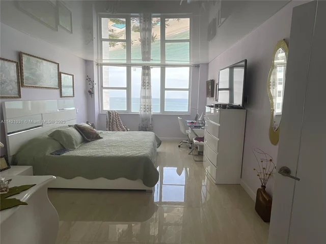 3180 S Ocean Dr # 1603, Hallandale Beach FL 33009