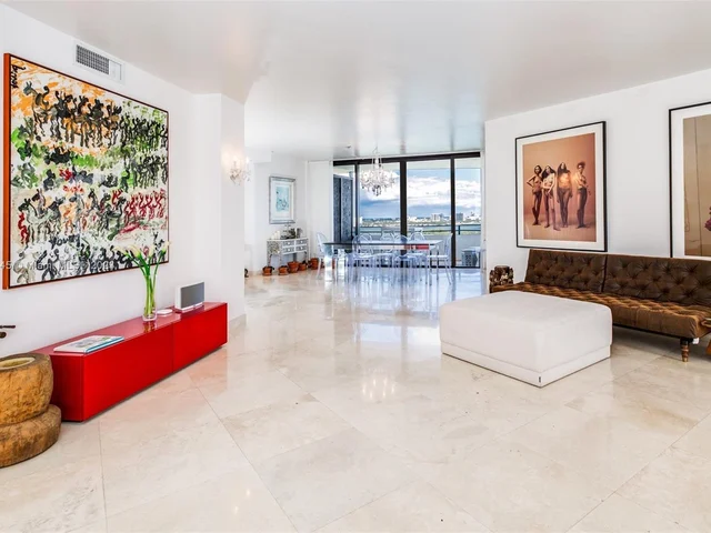 720 NE 69th St # 19S, Miami FL 33138