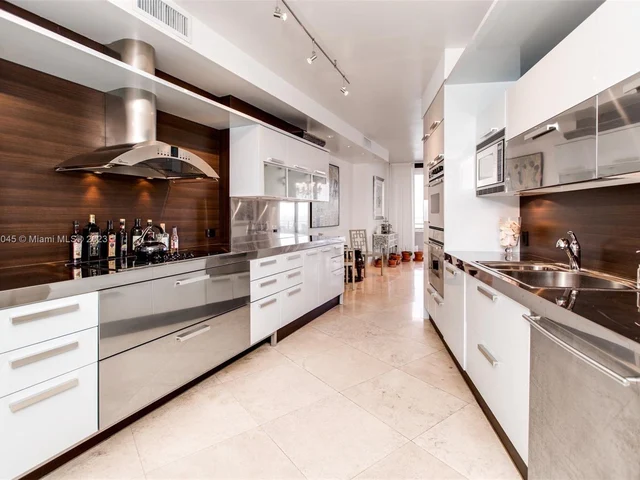 720 NE 69th St # 19S, Miami FL 33138