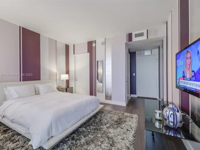 789 Crandon Blvd # 1006, Key Biscayne FL 33149