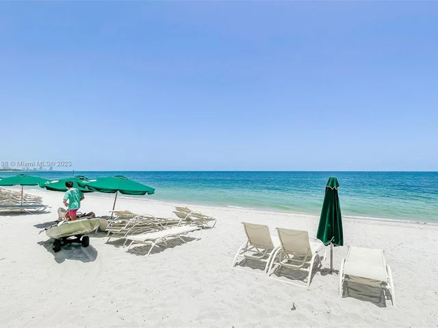 789 Crandon Blvd # 1006, Key Biscayne FL 33149