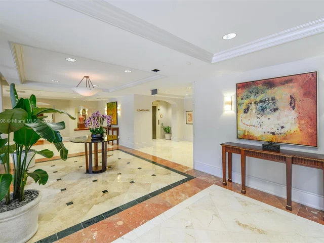 789 Crandon Blvd # 1006, Key Biscayne FL 33149