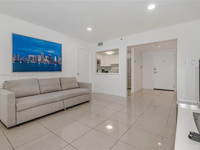5225 Collins Ave # 407, Miami Beach FL 33140