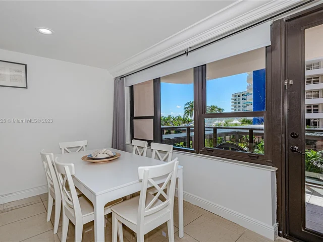 5225 Collins Ave # 407, Miami Beach FL 33140