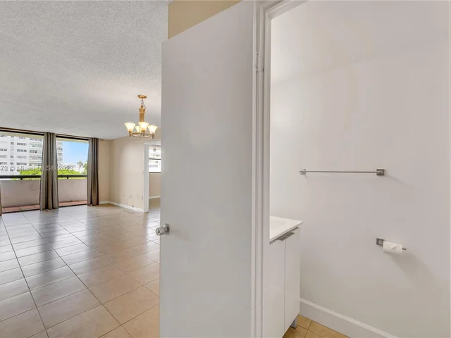 1775 Washington Ave # 4D, Miami Beach FL 33139