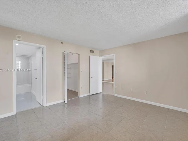 1775 Washington Ave # 4D, Miami Beach FL 33139