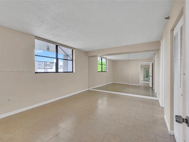 1775 Washington Ave # 4D, Miami Beach FL 33139
