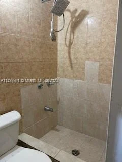 251 SW 16th St, Pompano Beach FL 33060