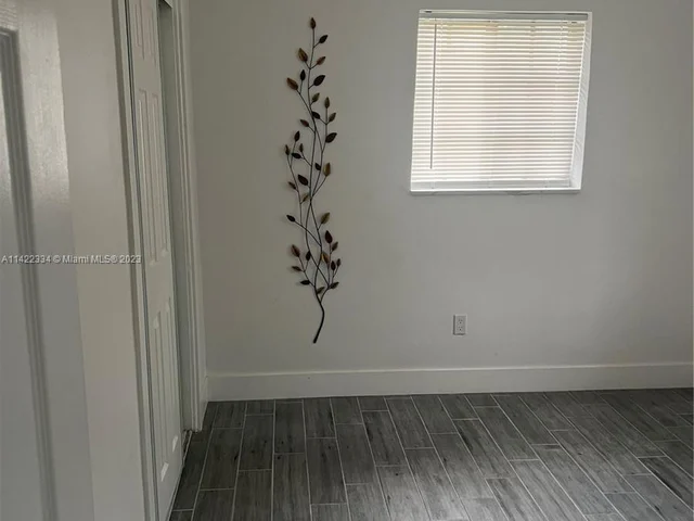 1944 NW 83rd Ter, Miami FL 33147