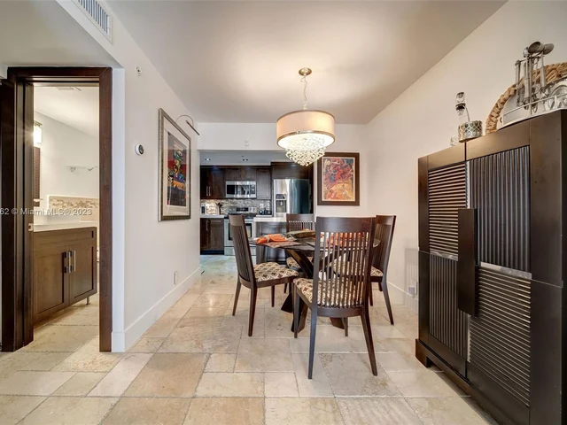 2625 Collins Ave # 402, Miami Beach FL 33140