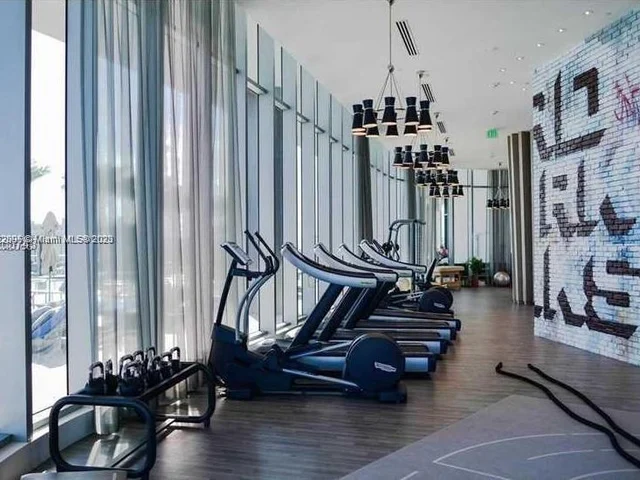 4111 S Ocean Dr, Hollywood FL 33019