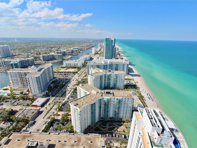 4111 S Ocean Dr, Hollywood FL 33019