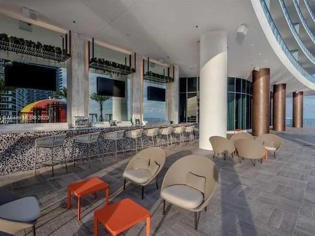 4111 S Ocean Dr, Hollywood FL 33019