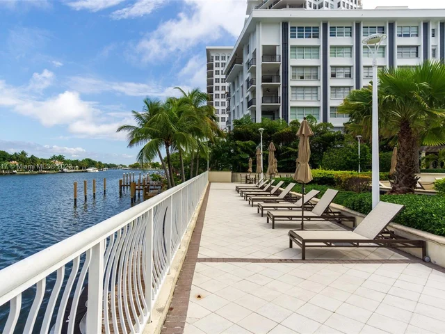 5600 Collins Ave # 11Y, Miami Beach FL 33140