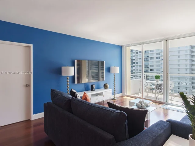 5600 Collins Ave # 11Y, Miami Beach FL 33140