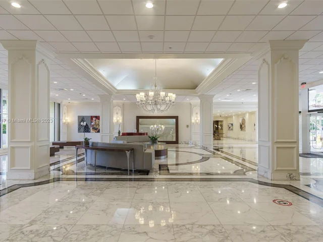 5600 Collins Ave # 11Y, Miami Beach FL 33140