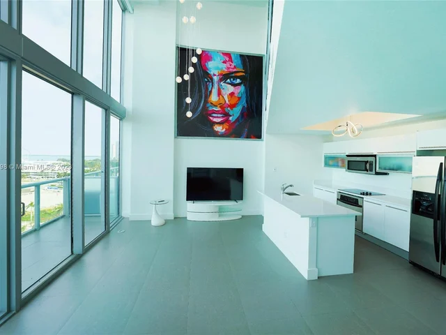 888 Biscayne Blvd # 1103, Miami FL 33132