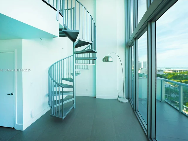 888 Biscayne Blvd # 1103, Miami FL 33132