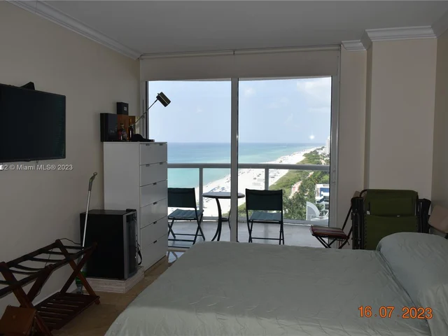 6365 Collins Ave # 1604, Miami Beach FL 33141