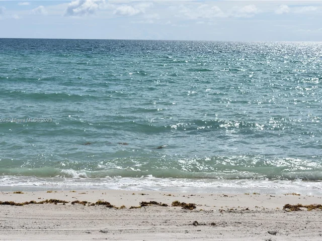 6365 Collins Ave # 1604, Miami Beach FL 33141