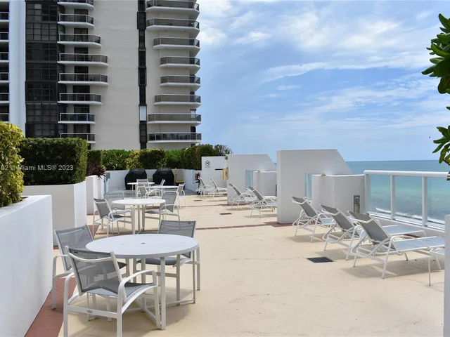 6365 Collins Ave # 1604, Miami Beach FL 33141